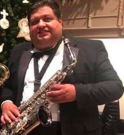 Gonzales to perform saxophone solo