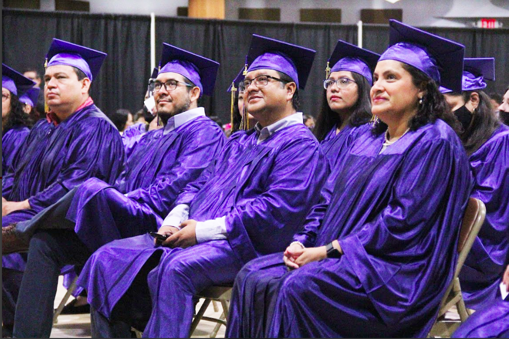 Vanguard Academy parents graduate from Mercedes’ Texas Valley ...